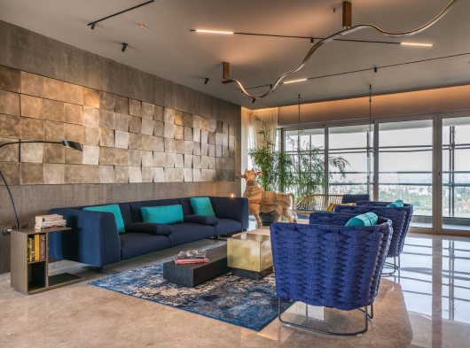 <span><b>You get your space, and then some.</b></span>